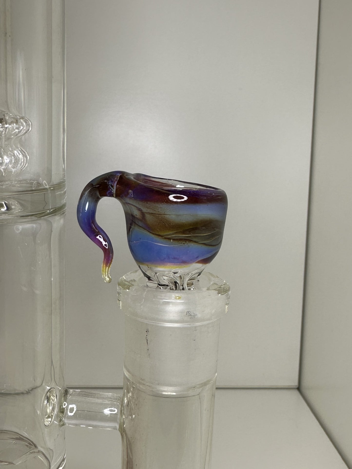 Kunstvoller 18mm, 4-Loch Bong-Kopf - CloudyMinds
