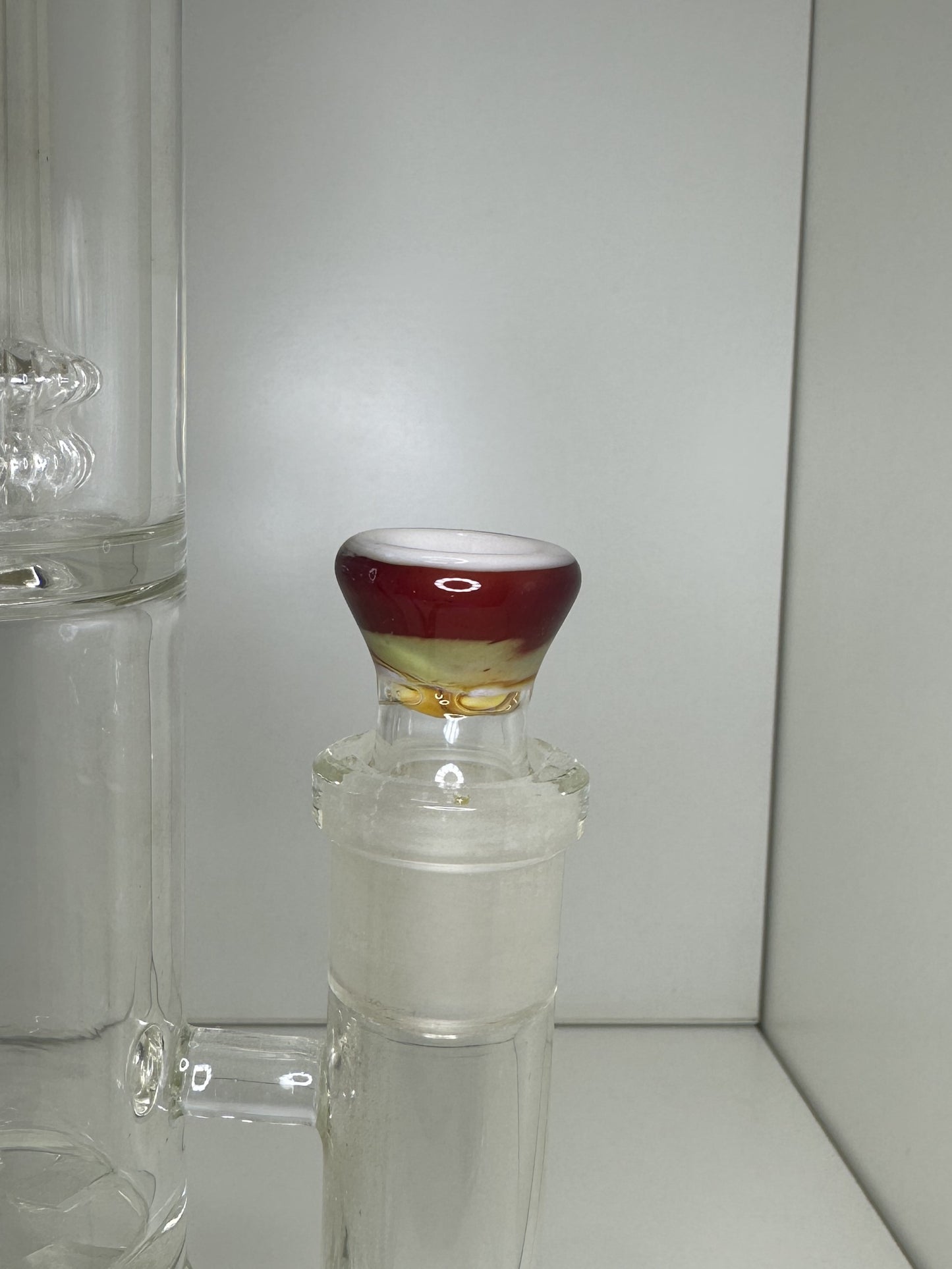 Kunstvoller 18mm, 4-Loch Bong-Kopf - CloudyMinds