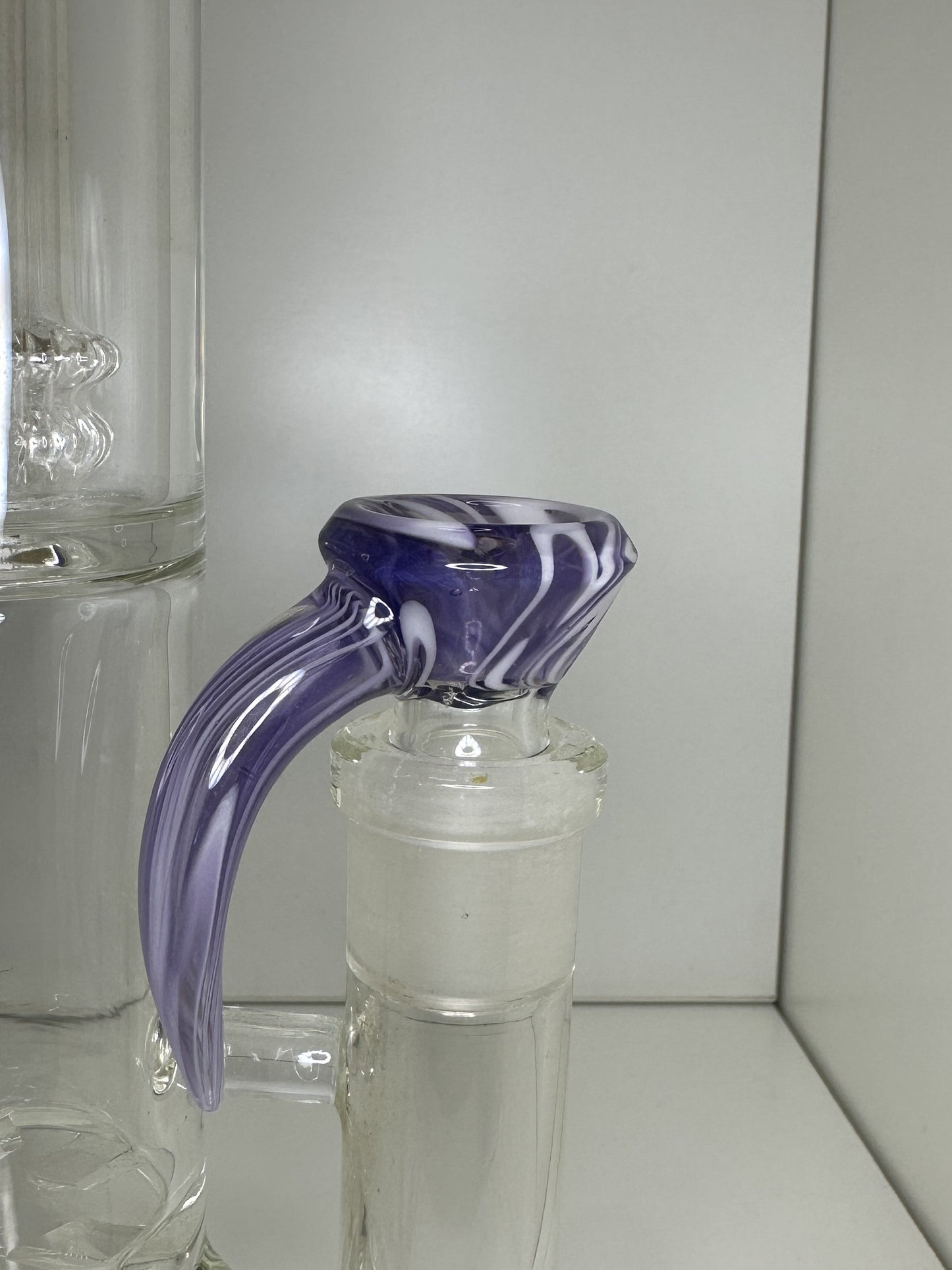 Kunstvoller 18mm, 4-Loch Bong-Kopf - CloudyMinds