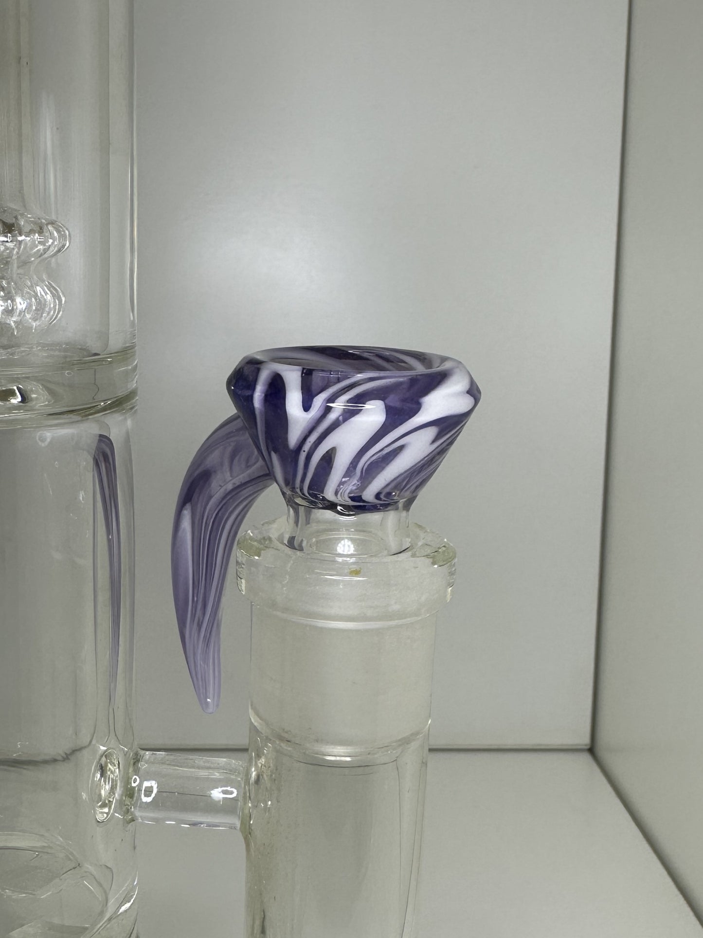 Kunstvoller 18mm, 4-Loch Bong-Kopf - CloudyMinds