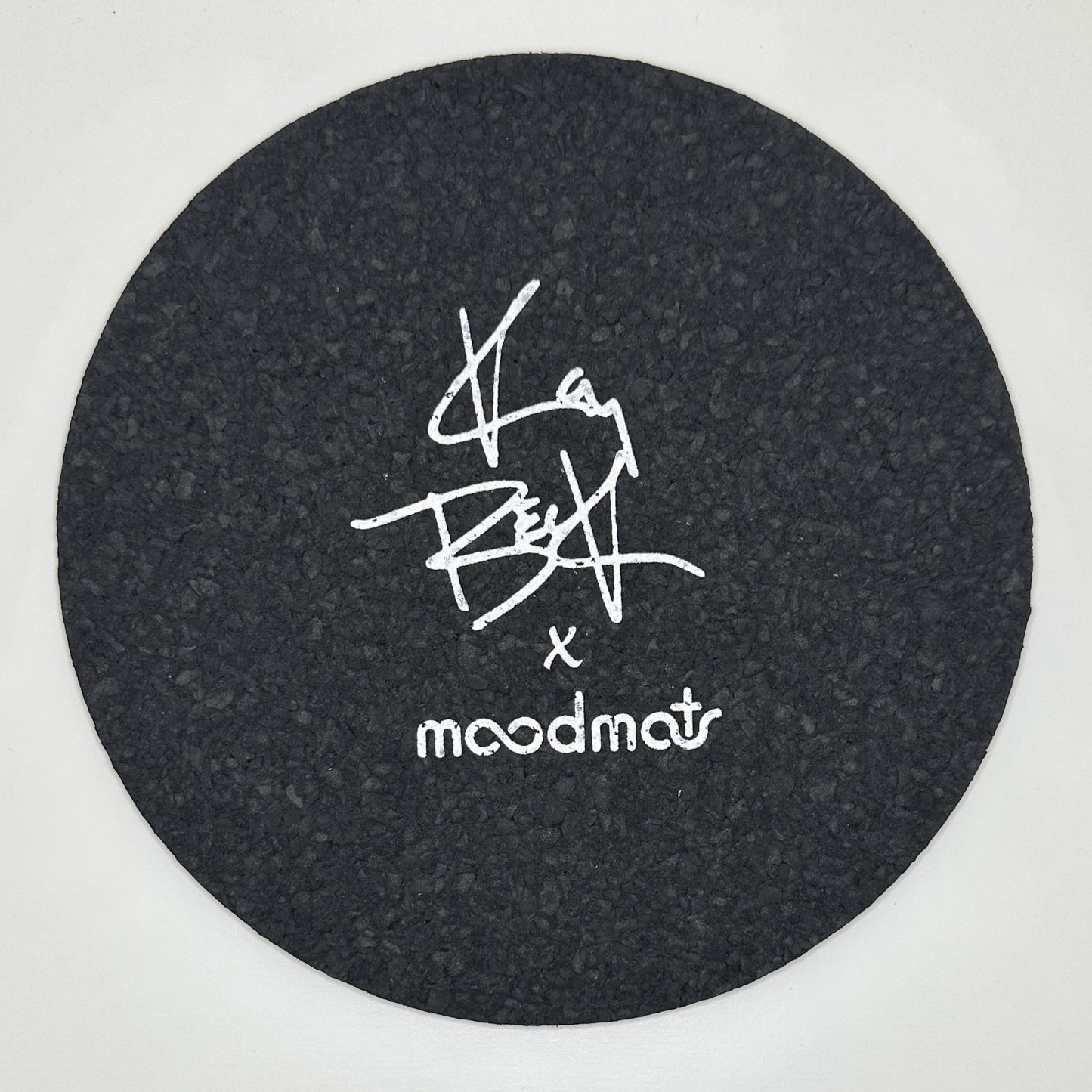 KAJ BECK - CloudyMinds