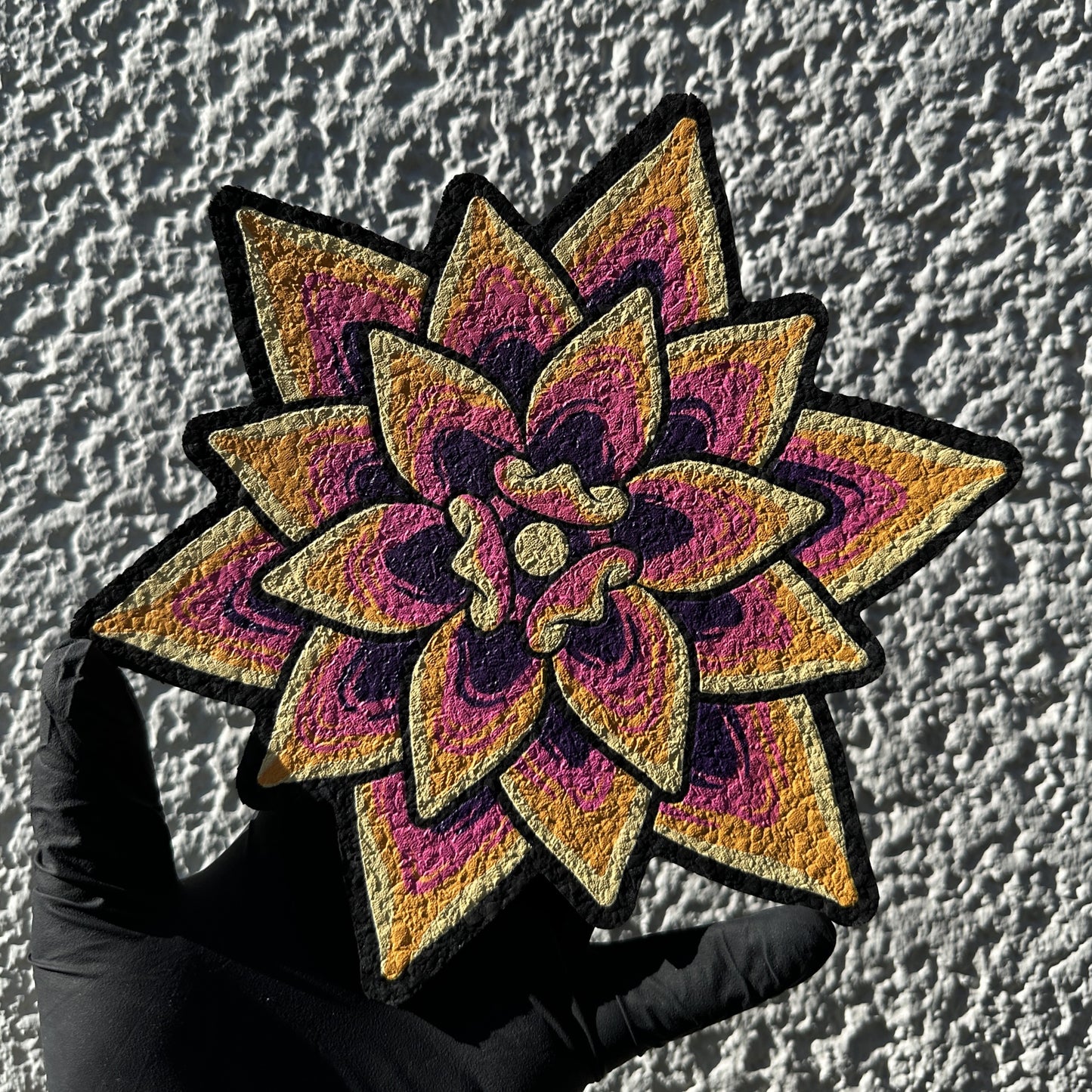 UNPARALLELED, UV - CloudyMinds