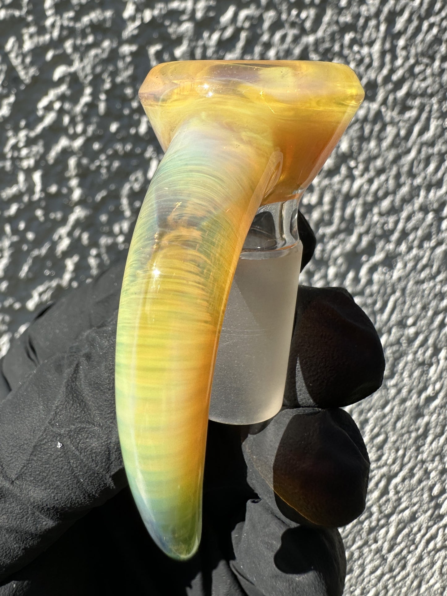 Kunstvoller 18mm, 4-Loch Bong-Kopf - CloudyMinds