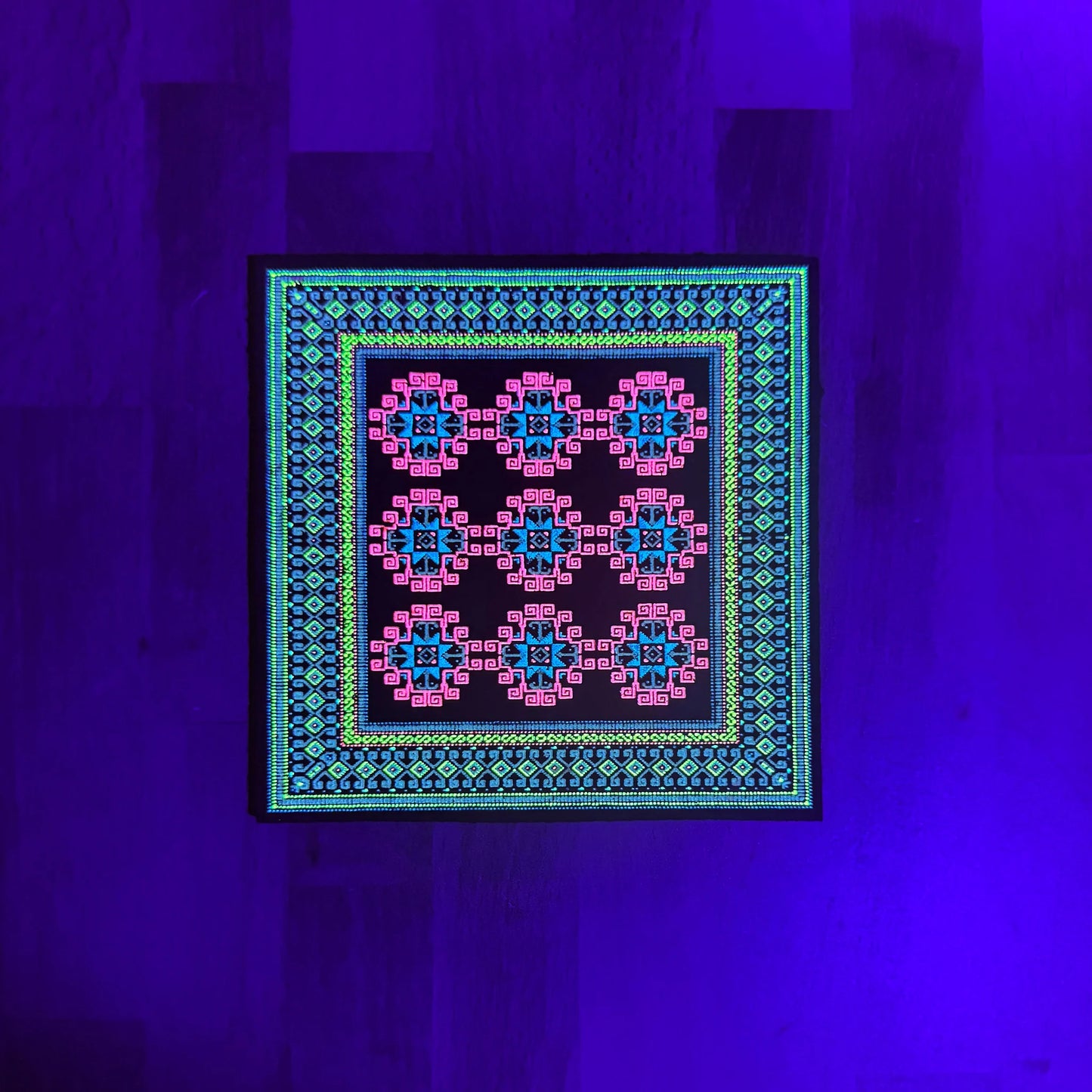 Basel Bitcarpet 5 - CloudyMinds
