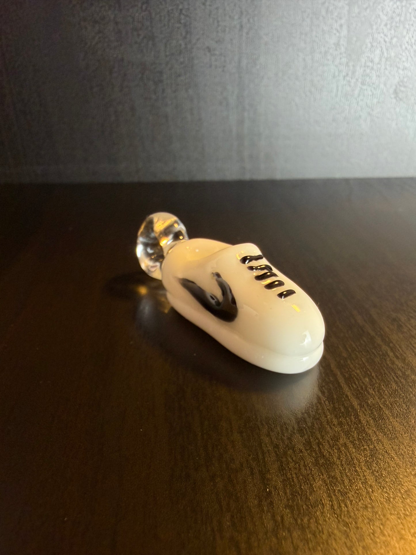 Dippy Glass - Nike Schuh Pendant - CloudyMinds