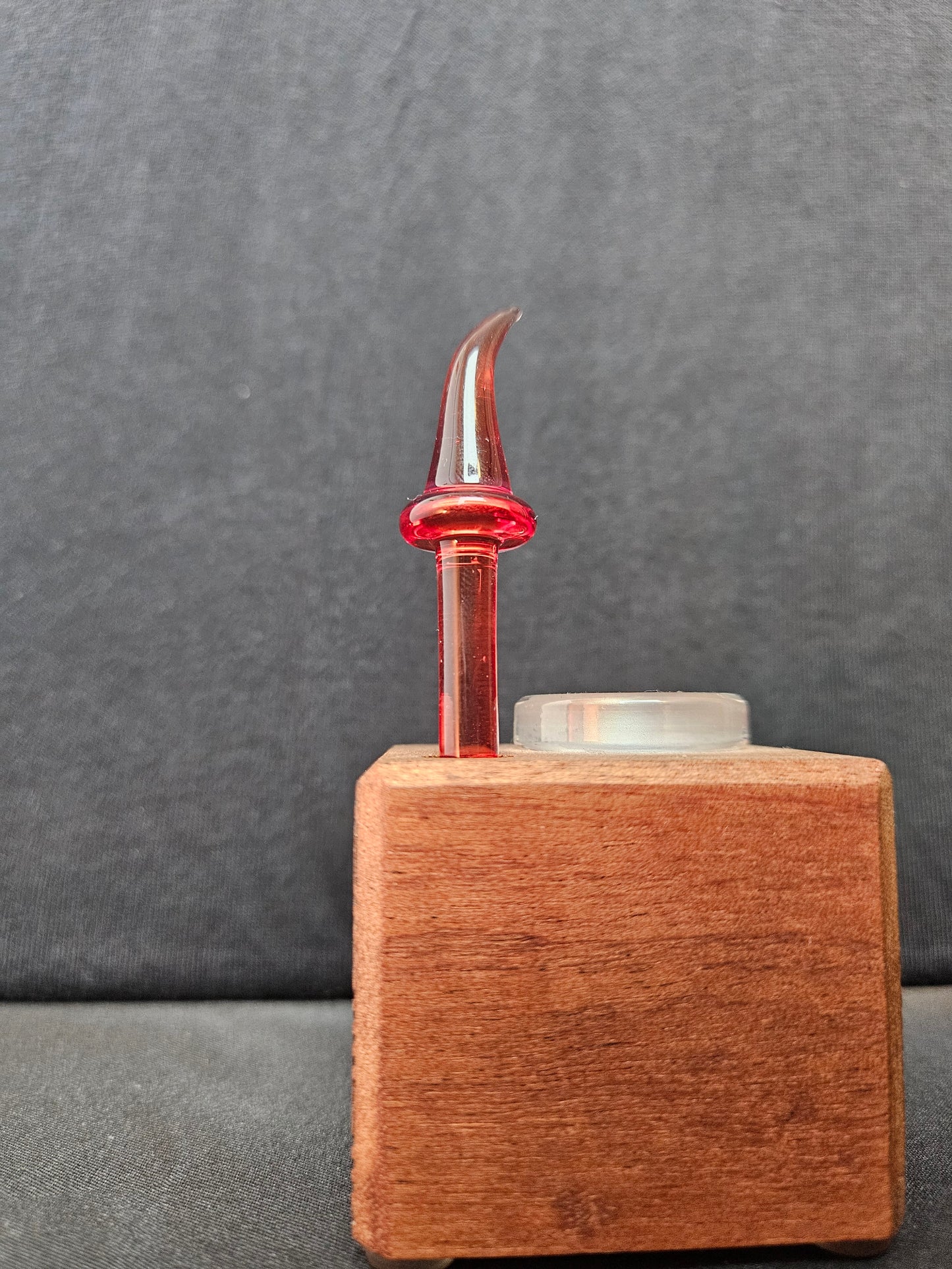 Dippy Glass - Rote Bowl mit Toker